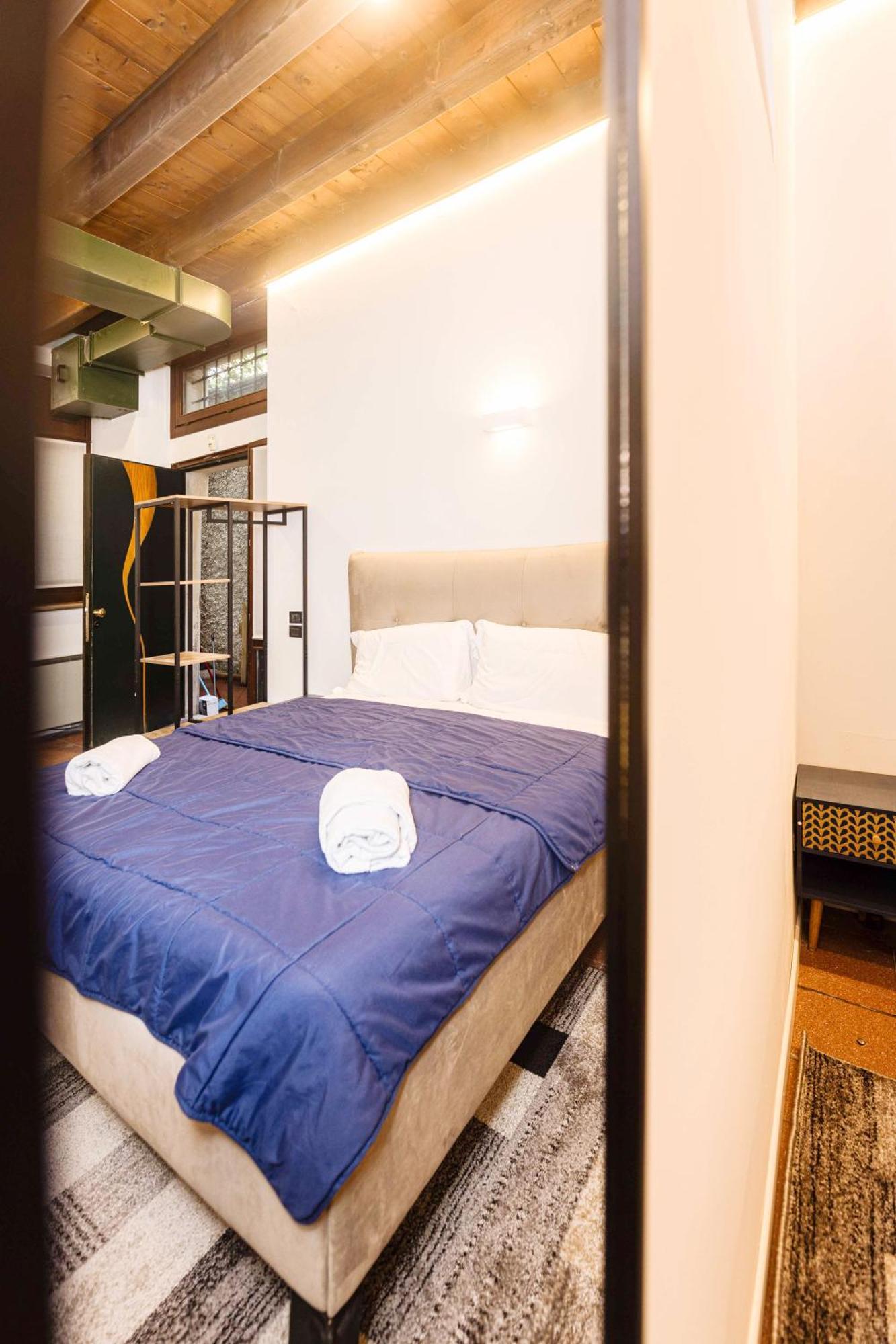 Al 18 Verona Rooms Bagian luar foto
