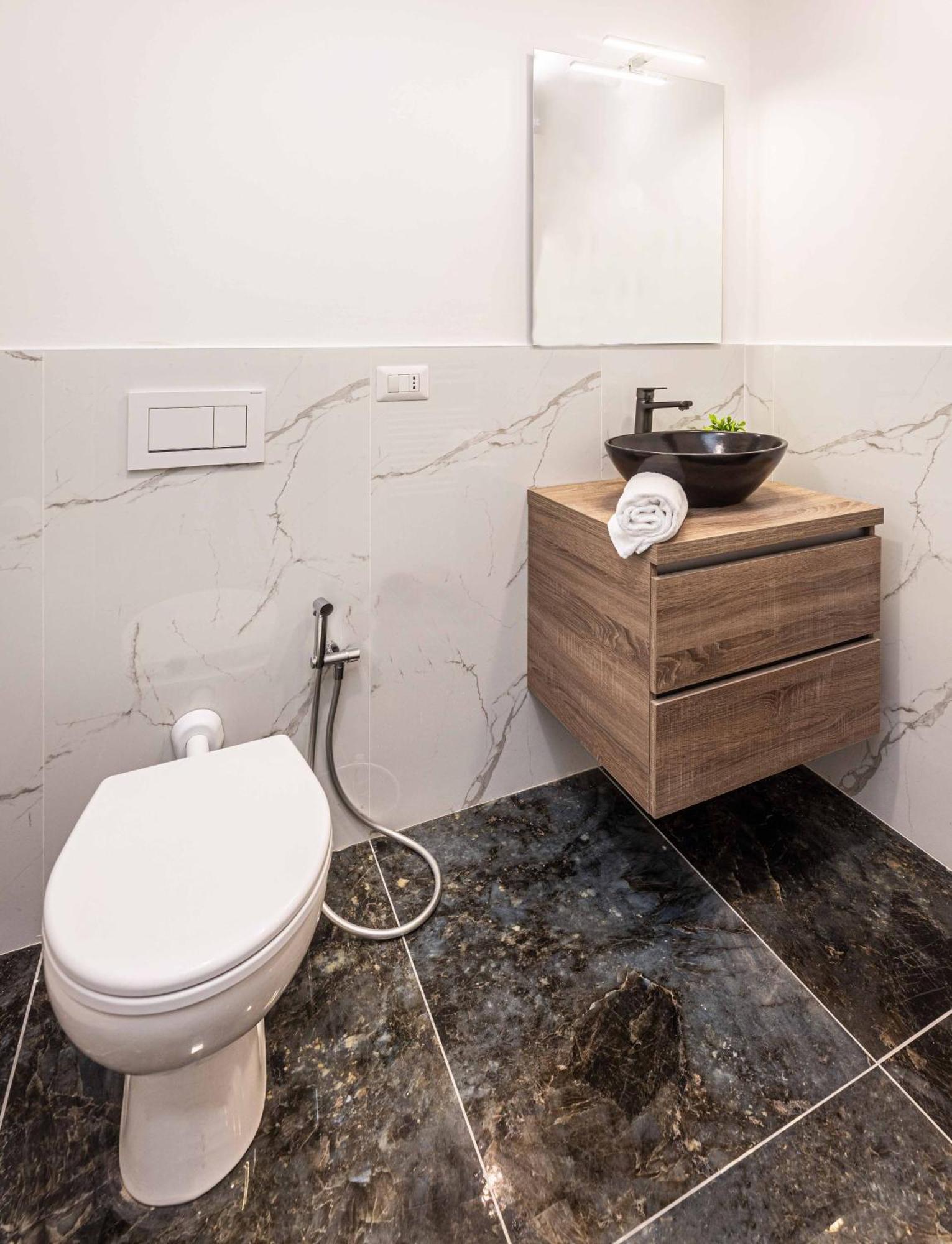 Al 18 Verona Rooms Bagian luar foto