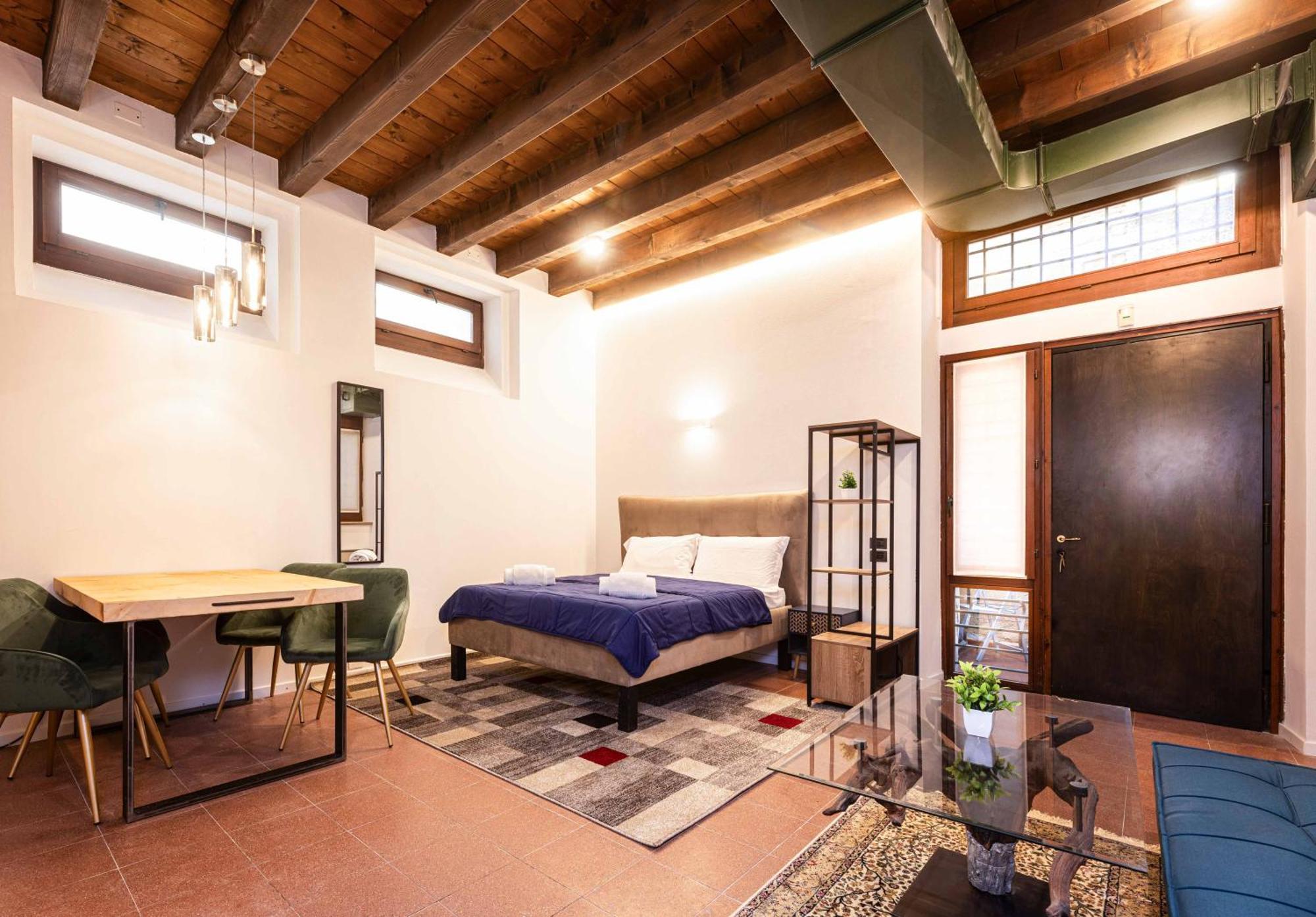 Al 18 Verona Rooms Bagian luar foto